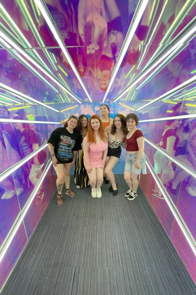 group of 6 friends at winky lux in nashville