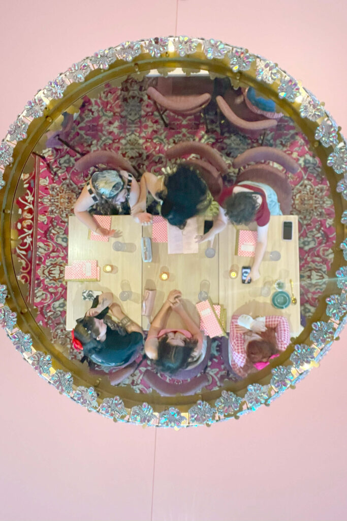 girly table at white limozeen in nashville